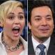 Miley Cyrus y Jimmy Fallon realizan actuación de incógnito en el metro de Nueva York