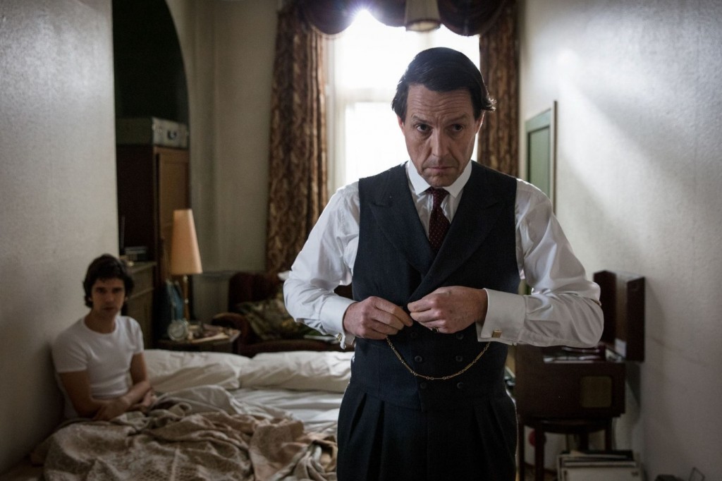 hugh-grant-a-very-english-scandal