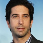 David Schwimmer de la serie ‘Friends’ es vinculado con una mujer 24 años menor