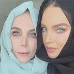 Belinda viajó a Emiratos Árabes y así se veía junto a su madre con los trajes típicos del lugar