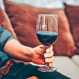 ¿Te duele la cabeza al beber vino tinto? Científicos creen haber encontrado la causa
