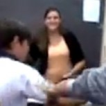 “Vállanse o váyanse”: La broma a una profesora que es furor en Internet