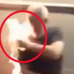 Profesor enseña química y se prende accidentalmente fuego en clases