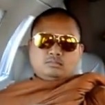 Monjes en jet privado: Rechazo en Tailandia por lujo excesivo contrario a sus creencias