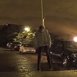 Un hombre colgando “muerto” en la calle: Terror de cámara oculta