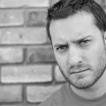 En cinco minutos Brock Baker imita 33 voces de “Los Simpsons”