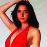 Ingenioso hace bailar pumps up the jam a una modelo