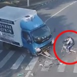 Posiblemente este sea el ciclista más afortunado del mundo: Vean cómo se salva de morir aplastado