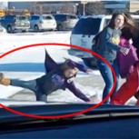 Hombre graba 6 minutos de porrazos en el hielo: Es cualquier cosa menos un buen compañero