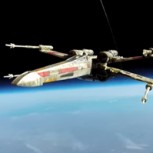 Fanatismo desbordado: Jóvenes envían X-Wing al espacio para asistir a premiere de nueva Star Wars