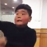 Niño chino de 10 años es viral en internet por sus pasos de baile