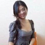 El impactante secreto de esta joven con tres piernas que tiene de cabeza a internet