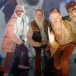 Estrellas de “El Señor de los Anillos” celebran con intenso rap los 20 años de la primera película