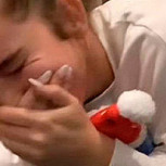 Hilarante chascarro de joven española se transformó en éxito viral: Más 16 millones de visualizaciones