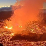 Erupción del volcán Kilauea en Hawaii expulsó fuentes de lava de hasta 80 metros