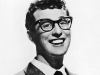 Buddy Holly: Sus lentes de marcos anchos transformaron a los nerds en cool.